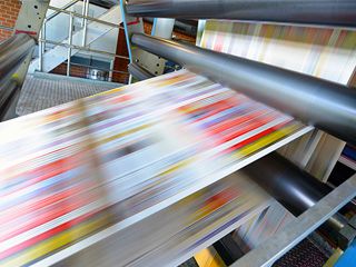 專版印刷與合版印刷的區(qū)別？有哪些優(yōu)勢與特點？